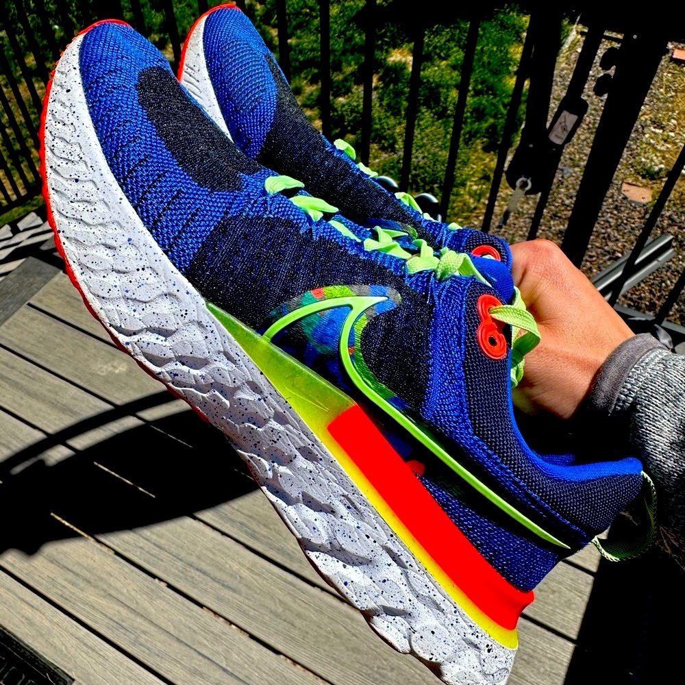 9.5 Nike React Infinity Run Flyknit 2
Run Past The Future